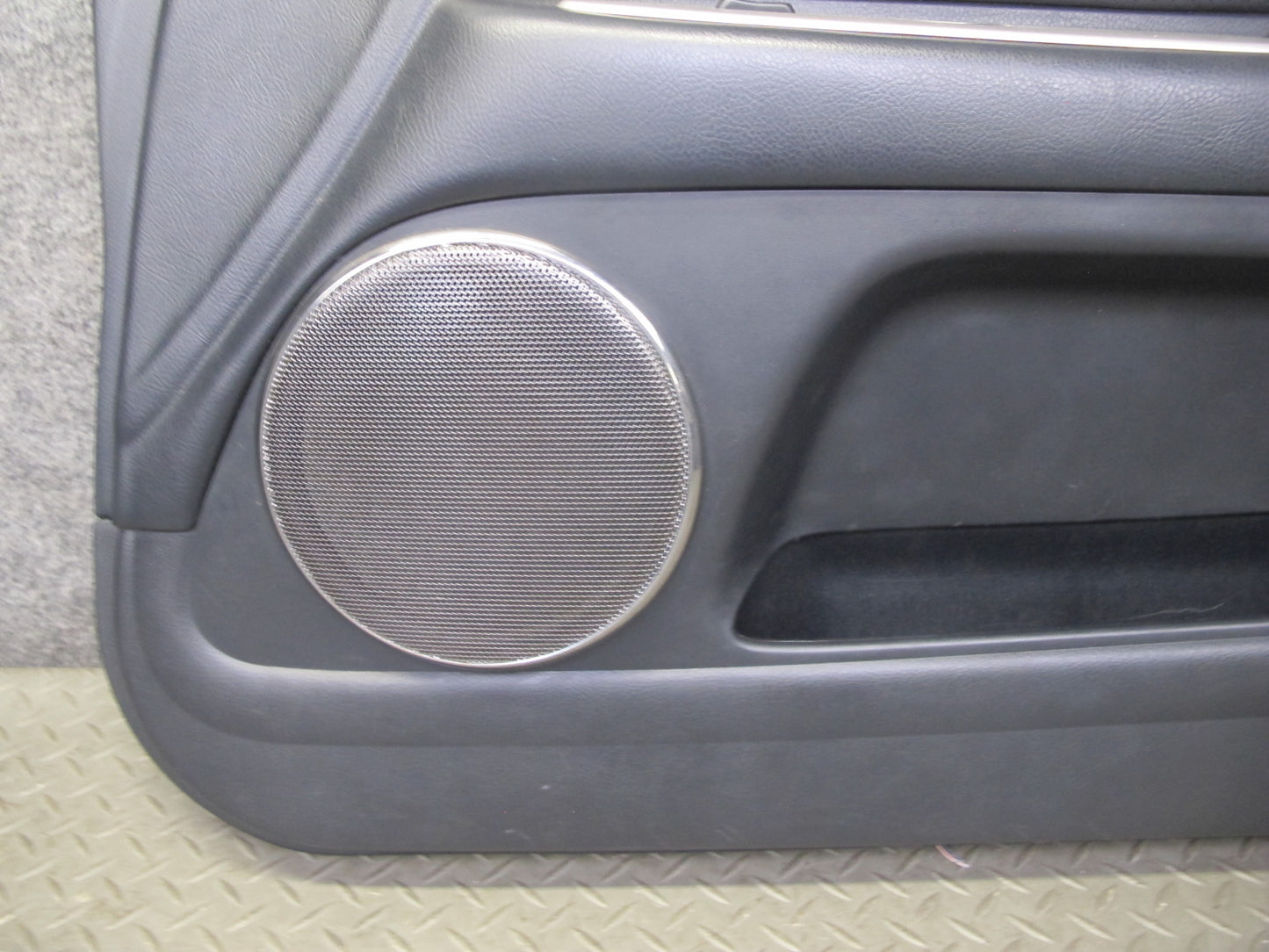 04-05 Lexus JCE10L IS300 Set of 2 Front Left & Right Door Panel Trim Cover OEM
