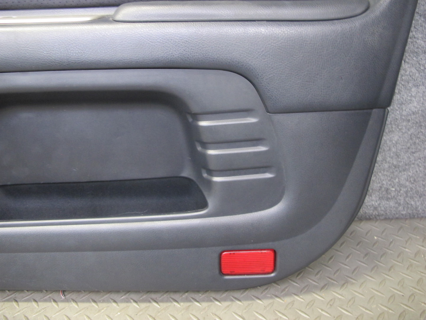 04-05 Lexus JCE10L IS300 Set of 2 Front Left & Right Door Panel Trim Cover OEM