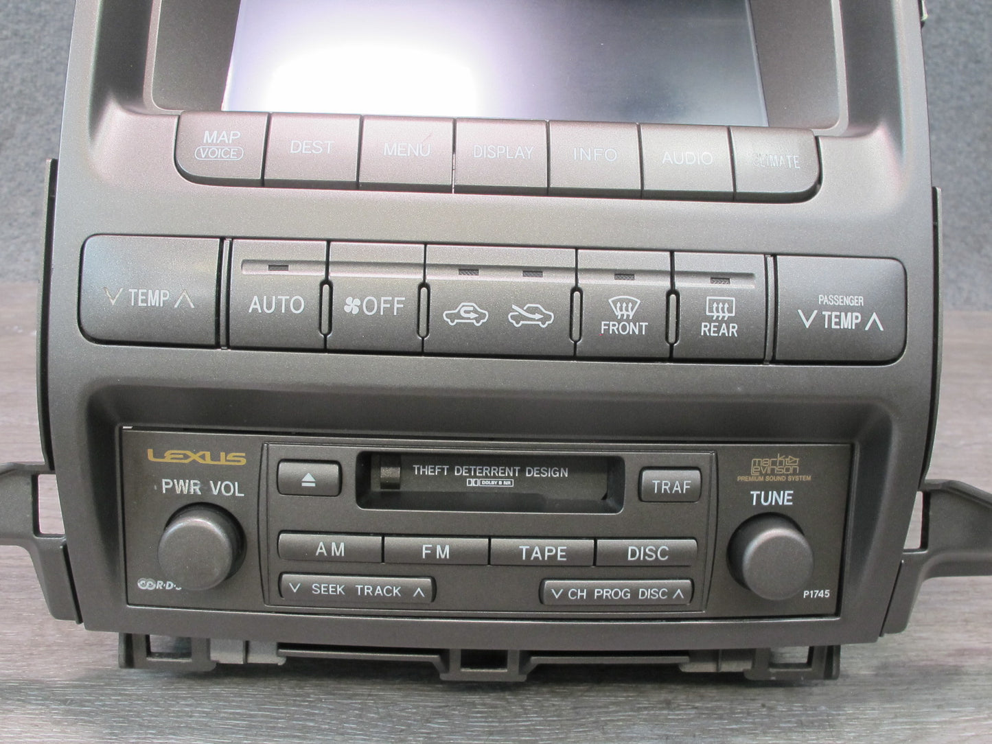 2003-2005 Lexus UZJ120L GX470 Navigation Display Climate Switch Cassette Player