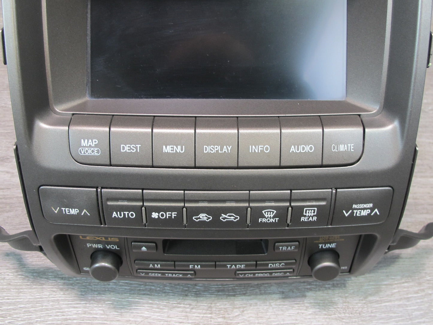 2003-2005 Lexus UZJ120L GX470 Navigation Display Climate Switch Cassette Player