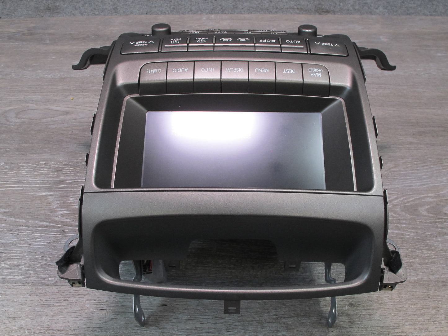 2003-2005 Lexus UZJ120L GX470 Navigation Display Climate Switch Cassette Player