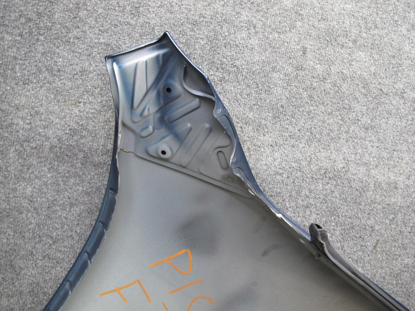01-05 Lexus JCE10 IS300 Front Left Fender Shell Cover Panel Indigo INK Pearl OEM