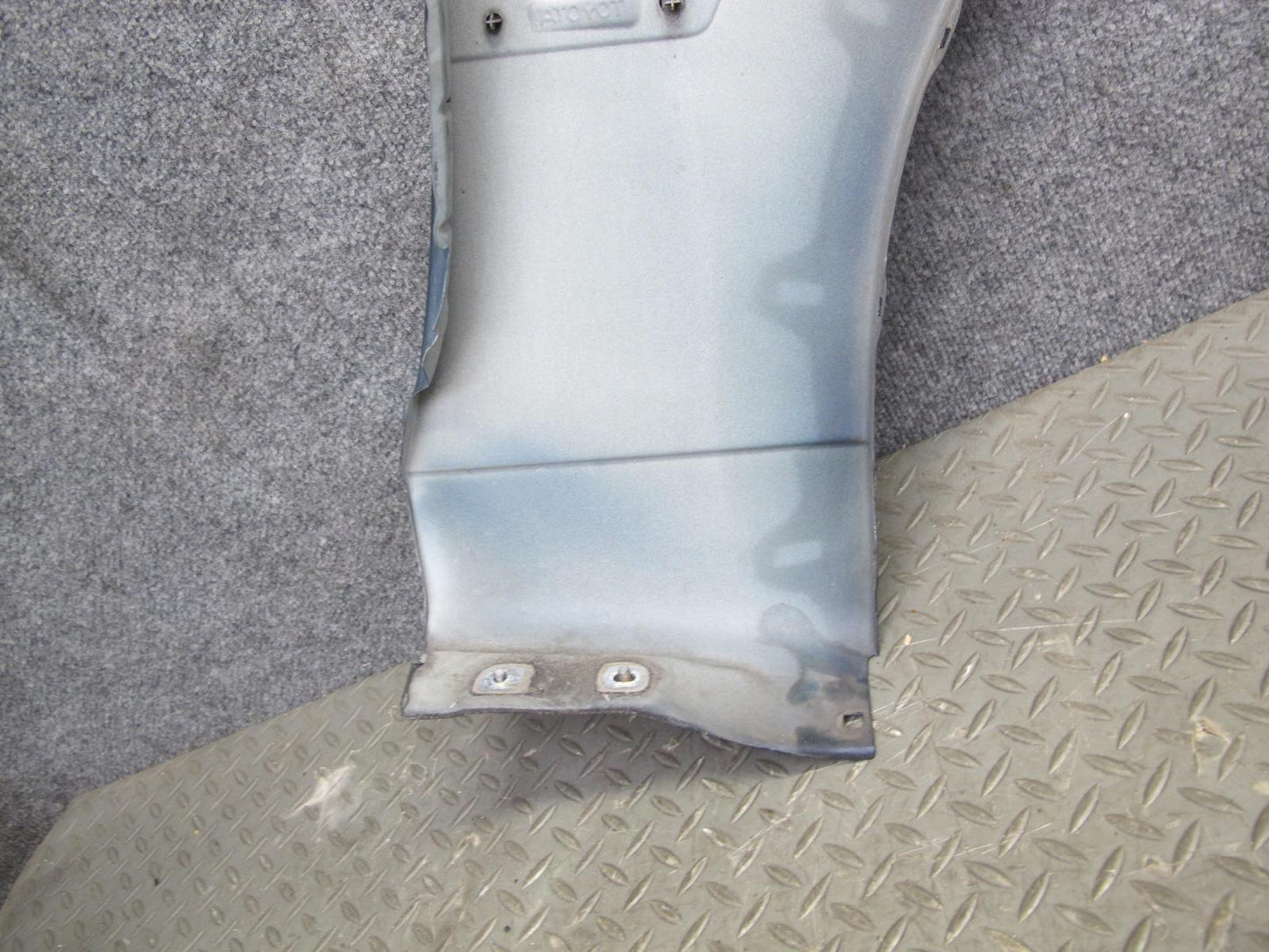 01-05 Lexus JCE10 IS300 Front Left Fender Shell Cover Panel Indigo INK Pearl OEM