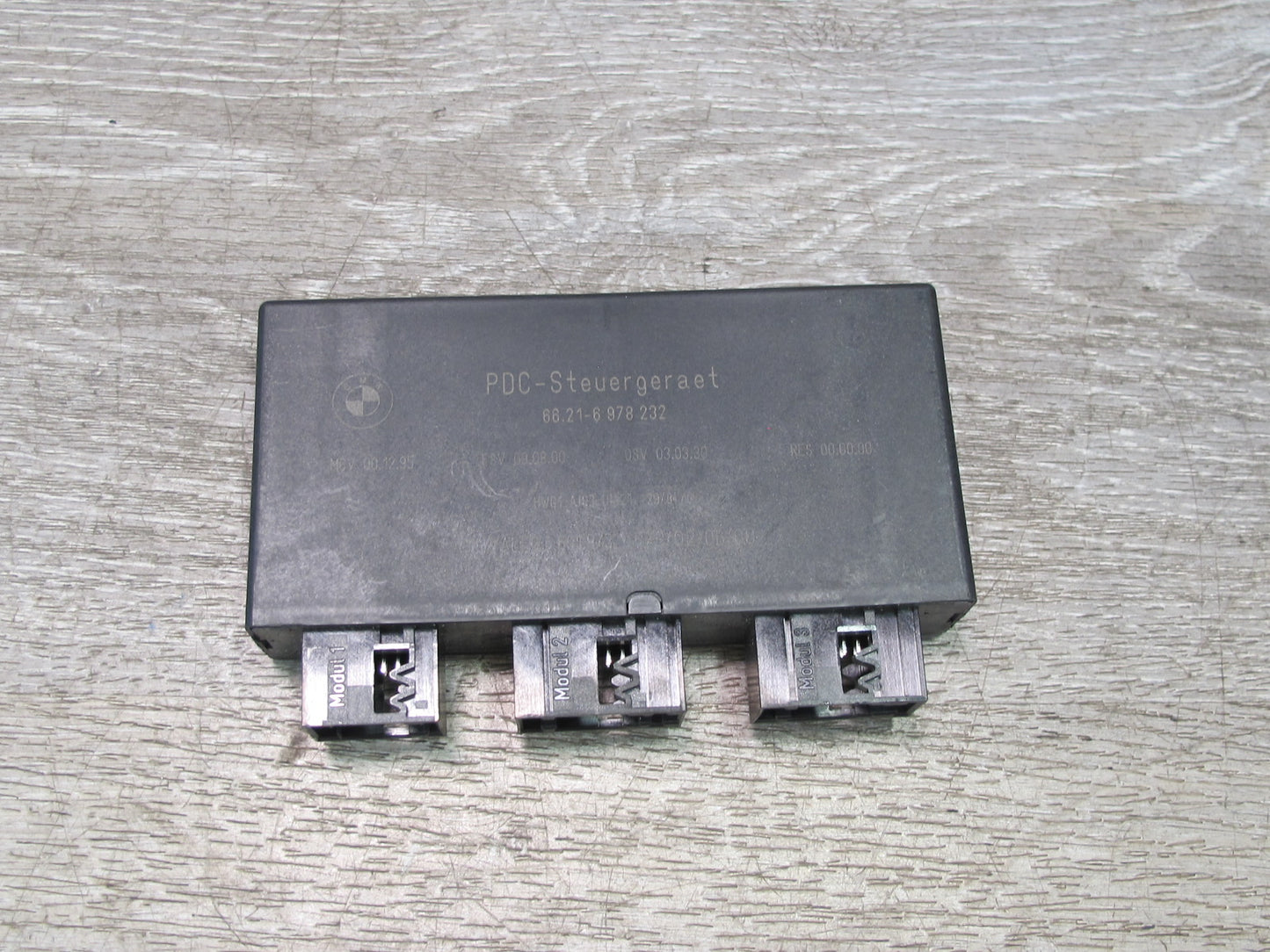 2006-2010 BMW E63 E64 Parking Distance Control Module 6978232