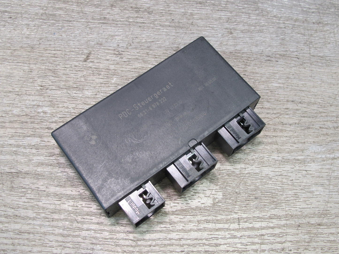 2006-2010 BMW E63 E64 Parking Distance Control Module 6978232