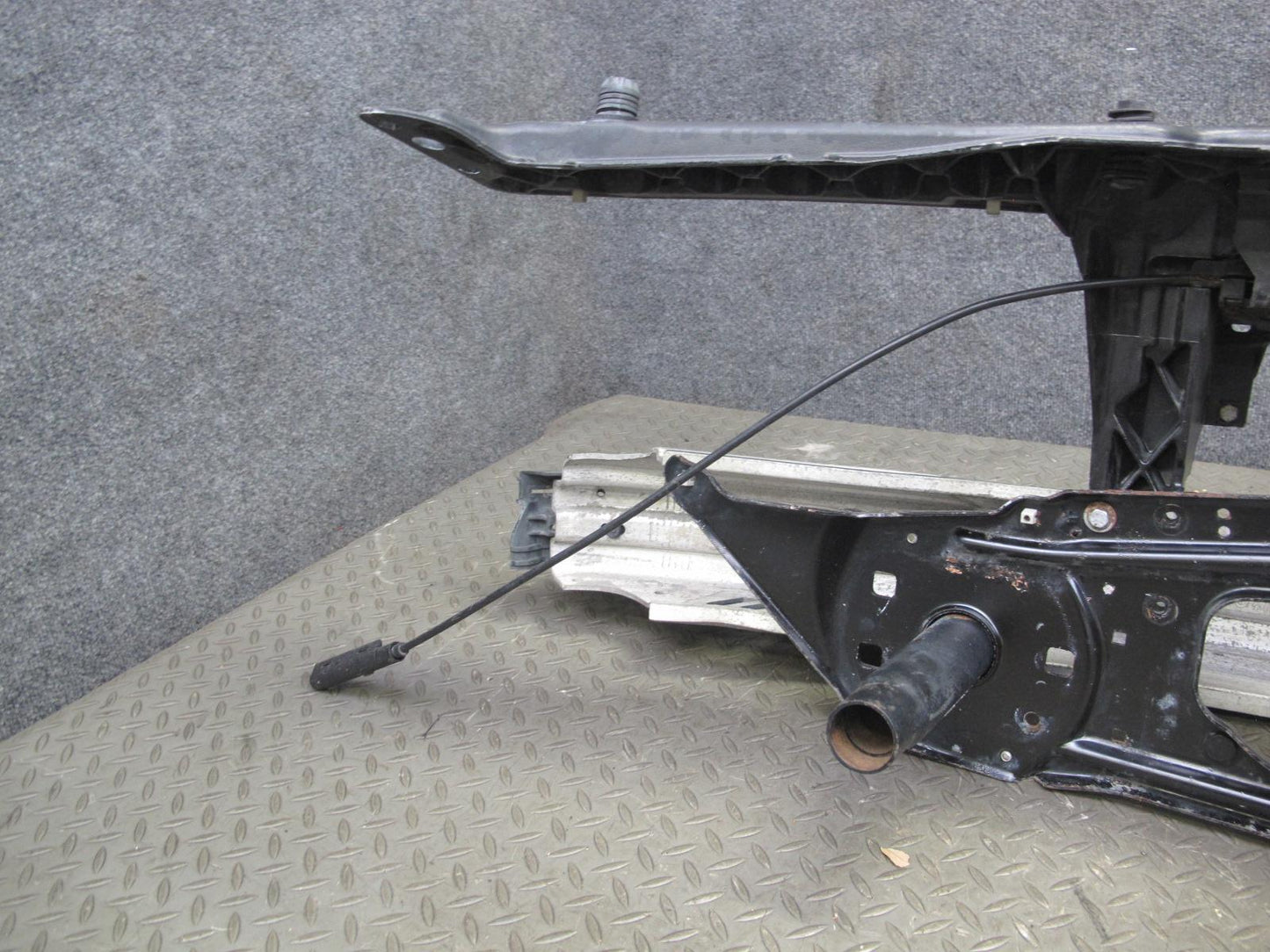 01-06 BMW E46 Convert Front Bumper Reinforcement Bar Radiator Core Support OEM