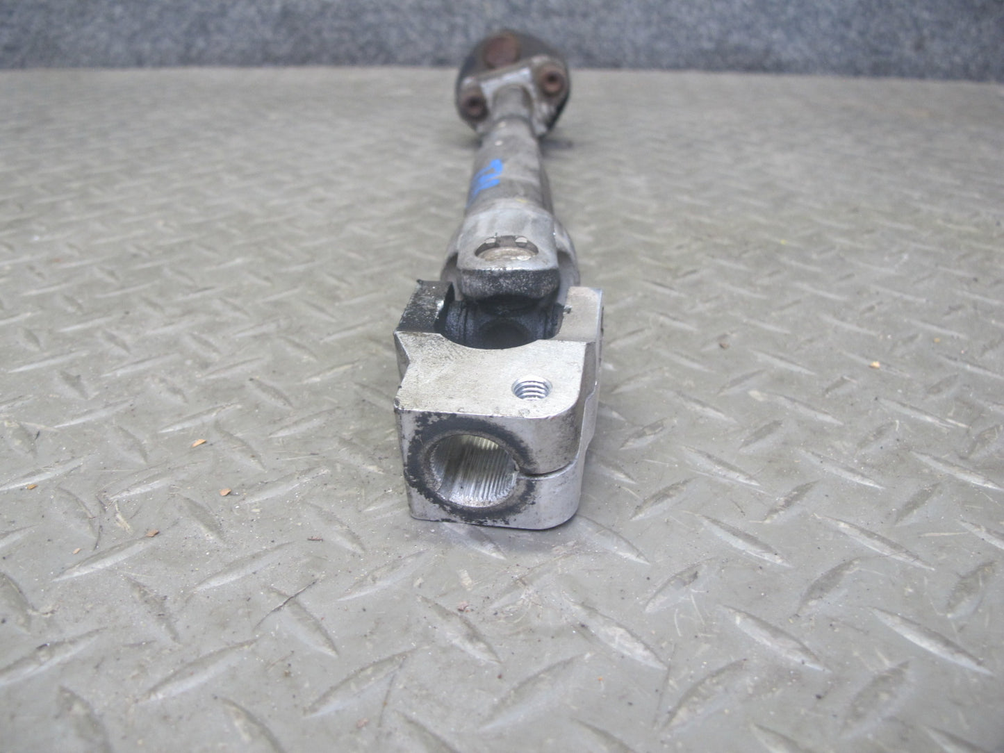 01-06 BMW E46 3-SERIES Steering Column U Joint Linkage Shaft OEM
