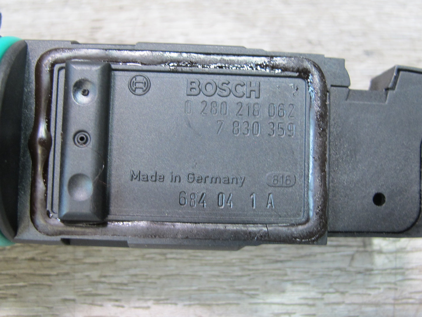 2006-2010 BMW E63 E64 M6 Mass Air Flow Meter MAF Sensor 7830359