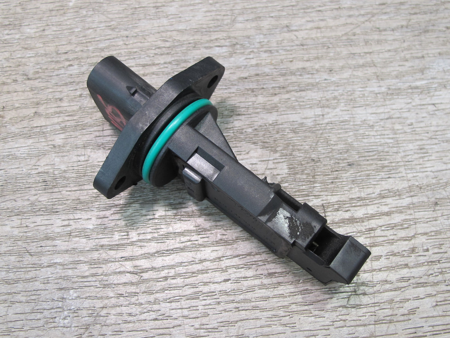 2006-2010 BMW E63 E64 M6 Mass Air Flow Meter MAF Sensor 7830359