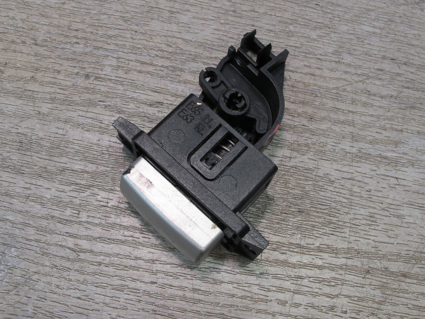 2006-2010 BMW E63 E64 Glove Box Open Release Button Switch 8040332