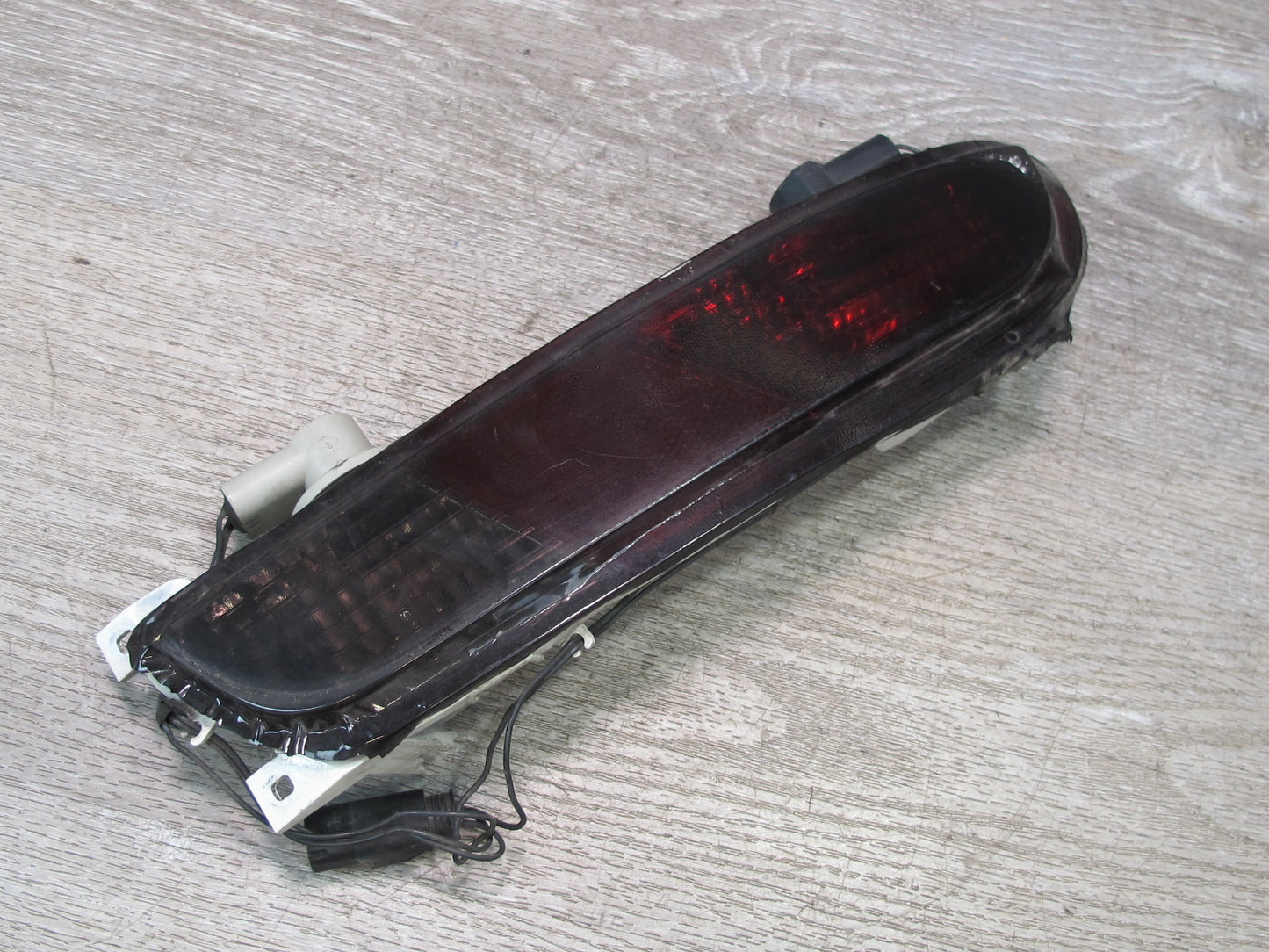 2006-2010 BMW E63 E64 M6 Rear Bumper Left Reverse Brake Light Lamp 7165817