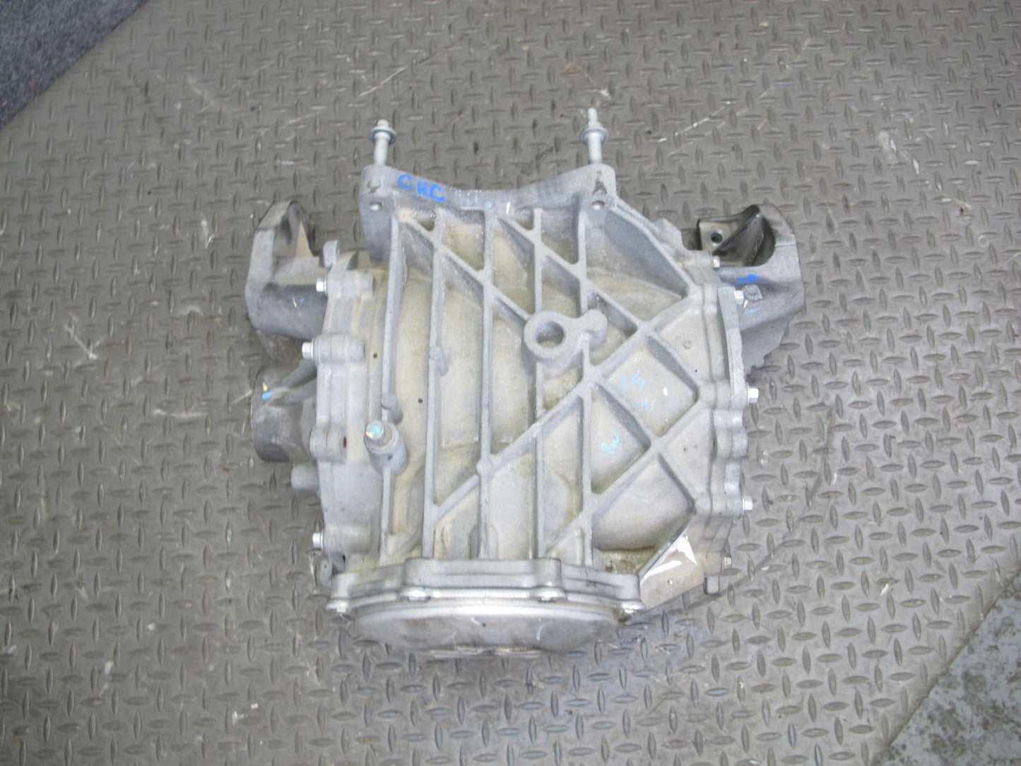 06-07 Chevrolet Corvette C6 Rear Differential Carrier 2:56 Ratio 12583200 OEM