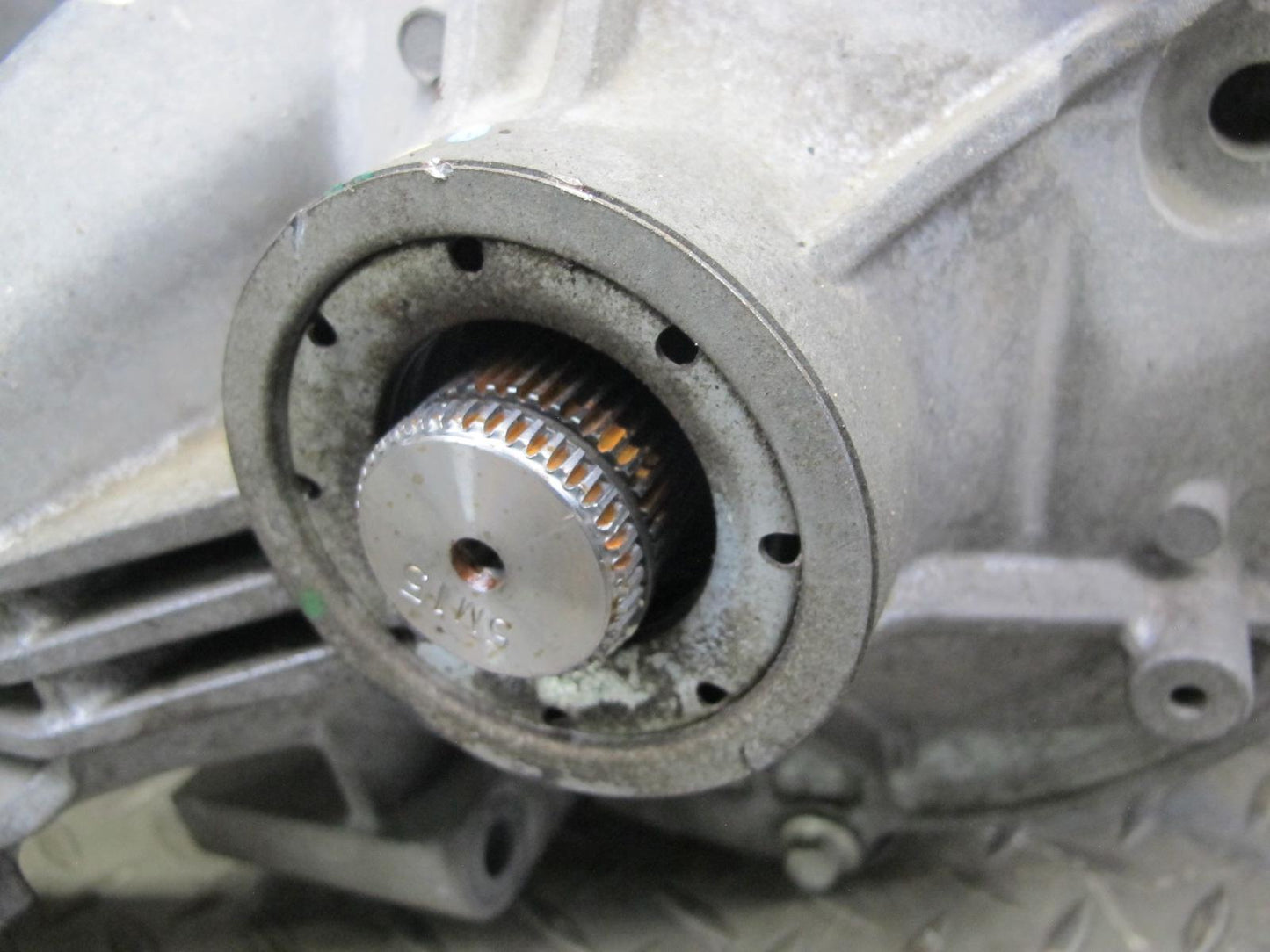 06-07 Chevrolet Corvette C6 Rear Differential Carrier 2:56 Ratio 12583200 OEM