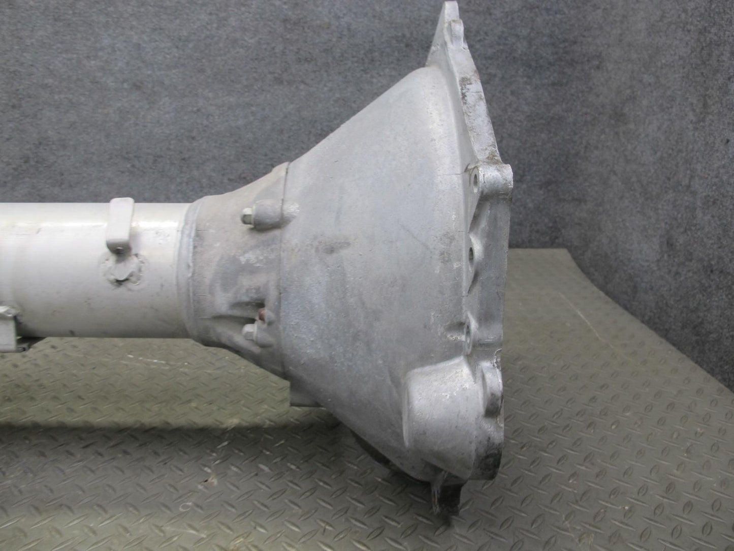 05-13 Chevrolet Corvette C6 6.0L 6.2L A/T Driveshaft Torque Tube 12568200 OEM