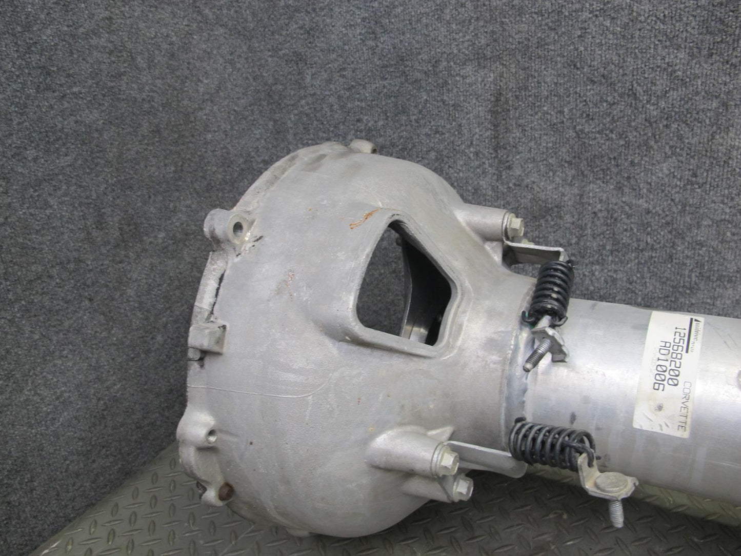 05-13 Chevrolet Corvette C6 6.0L 6.2L A/T Driveshaft Torque Tube 12568200 OEM
