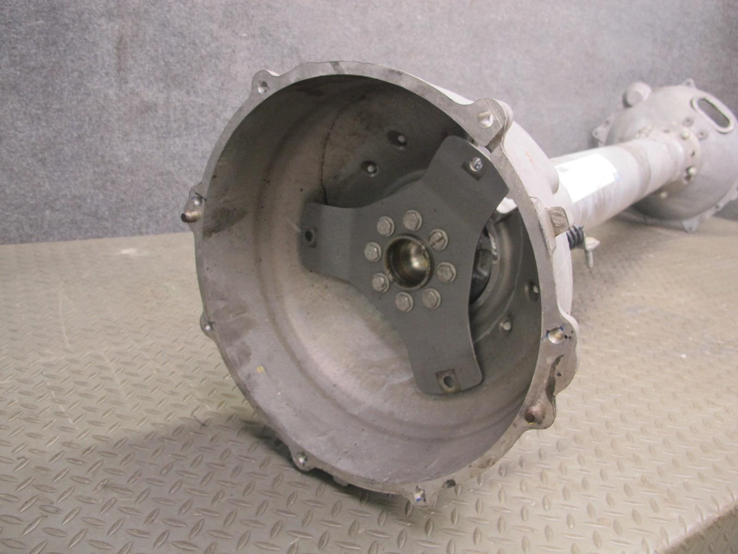 05-13 Chevrolet Corvette C6 6.0L 6.2L A/T Driveshaft Torque Tube 12568200 OEM