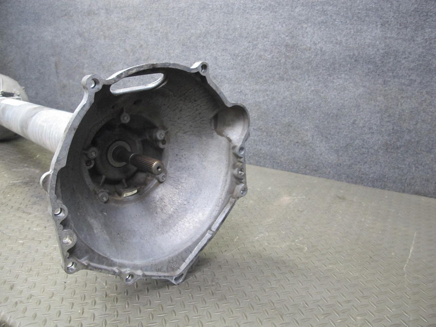 05-13 Chevrolet Corvette C6 6.0L 6.2L A/T Driveshaft Torque Tube 12568200 OEM