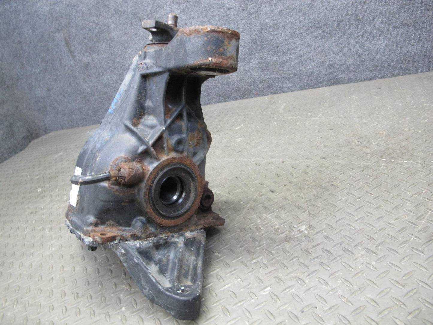 12-18 Mercedes W166 GLE350 ML350 AWD Rear Differential Carrier 3.67 Ratio OEM