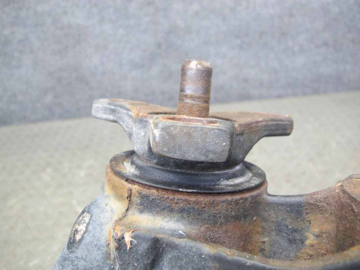 12-18 Mercedes W166 GLE350 ML350 AWD Rear Differential Carrier 3.67 Ratio OEM