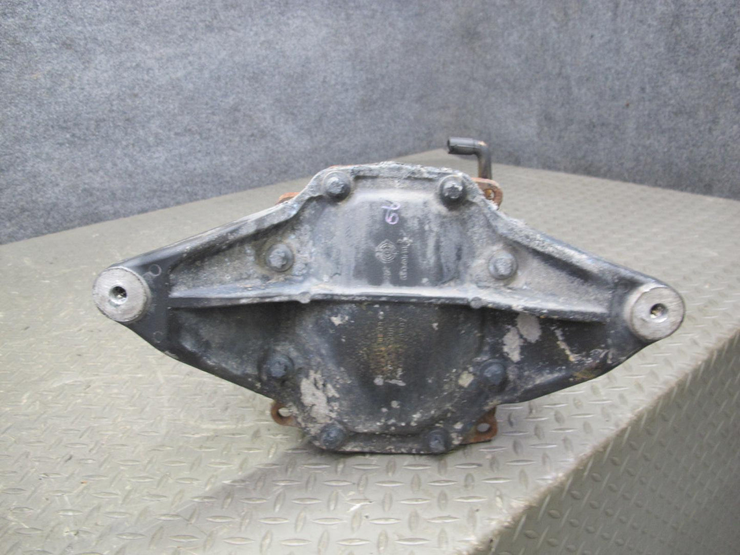 12-18 Mercedes W166 GLE350 ML350 AWD Rear Differential Carrier 3.67 Ratio OEM