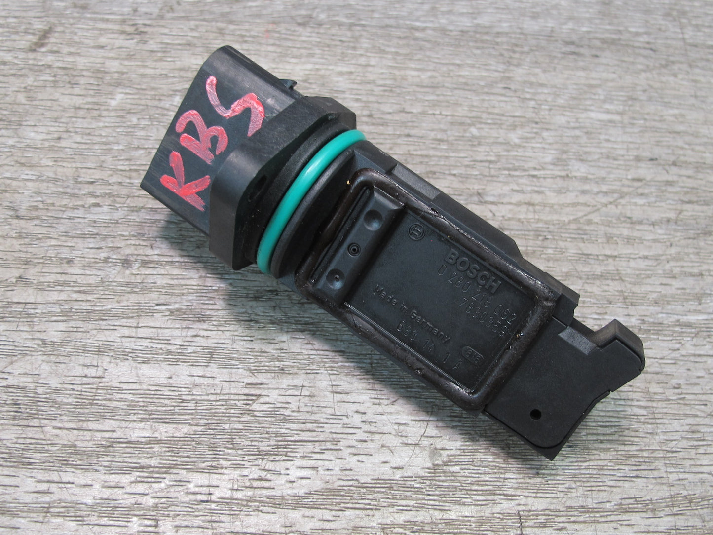 2006-2010 BMW E63 E64 M6 Mass Air Flow Meter MAF Sensor 7830359