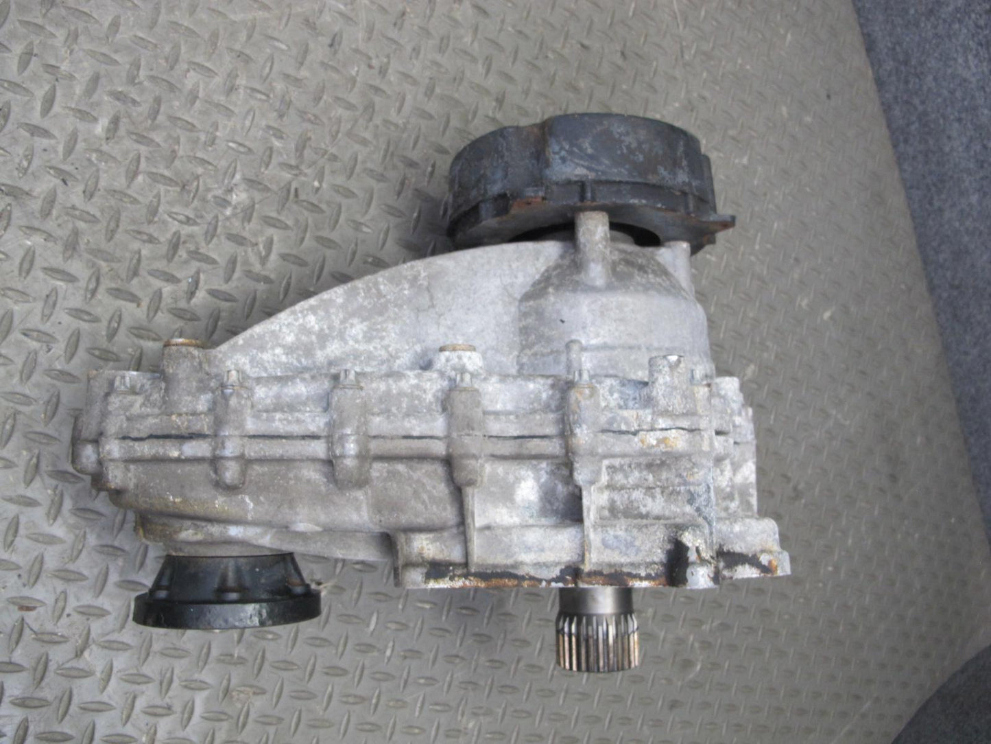 07-11 Mercedes W164 ML63 AMG AWD Transfer Case 2512801400 OEM