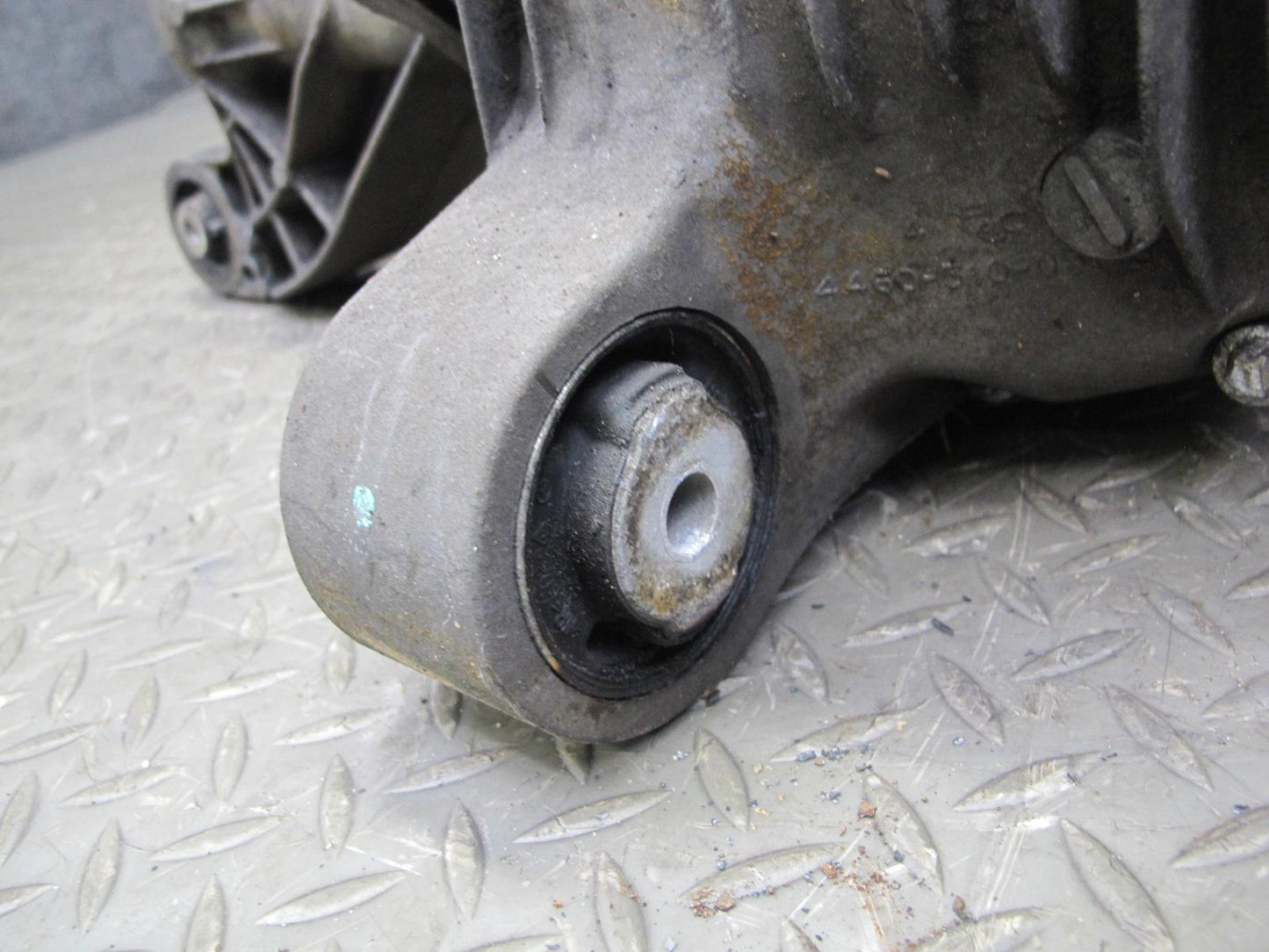 07-11 Mercedes W164 ML63 AMG AWD Front Differential Carrier 3.45 Ratio OEM