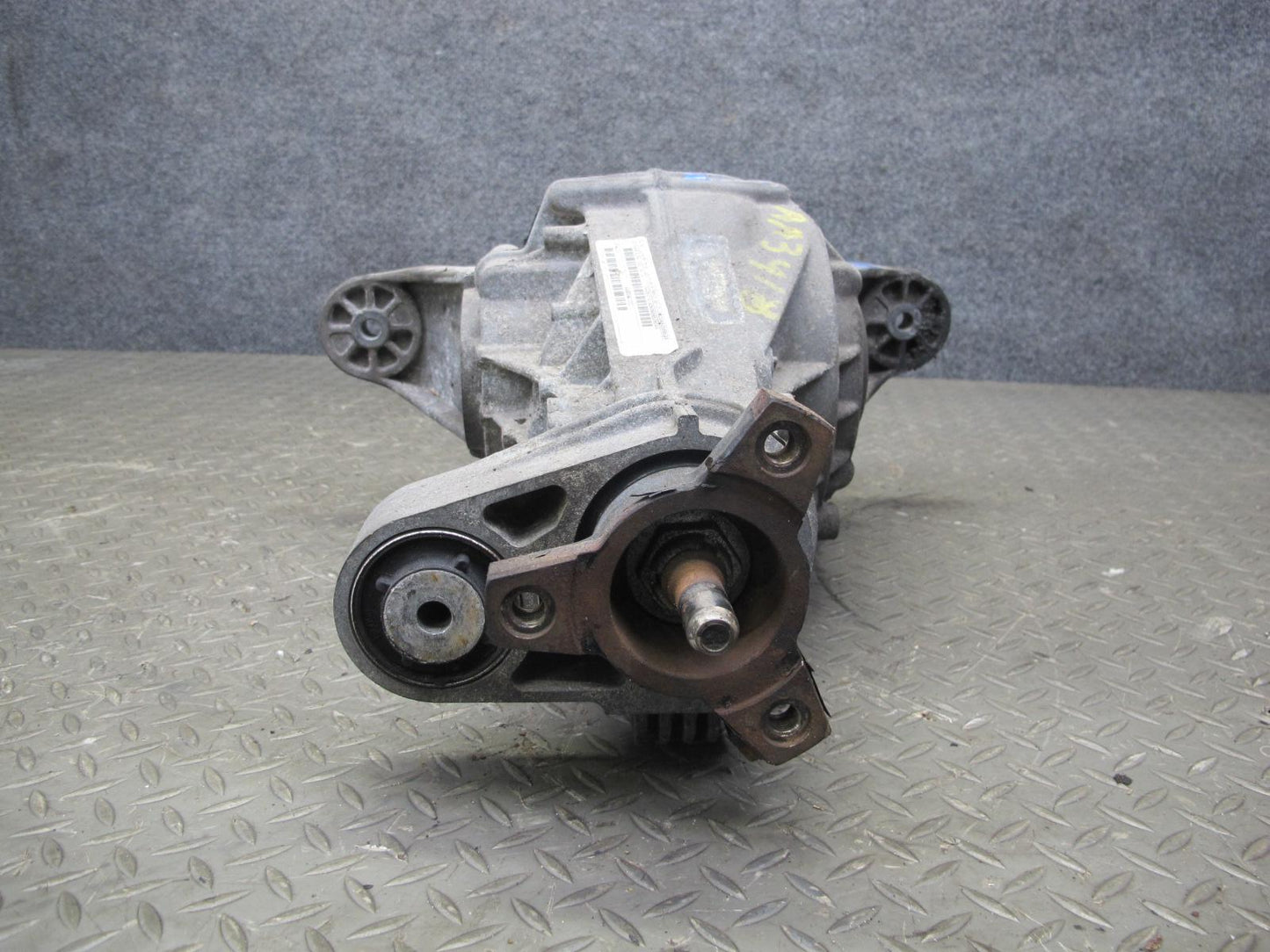 07-11 Mercedes W164 ML63 AMG Rear Differential Carrier 3.45 Ratio 1643501414 OEM
