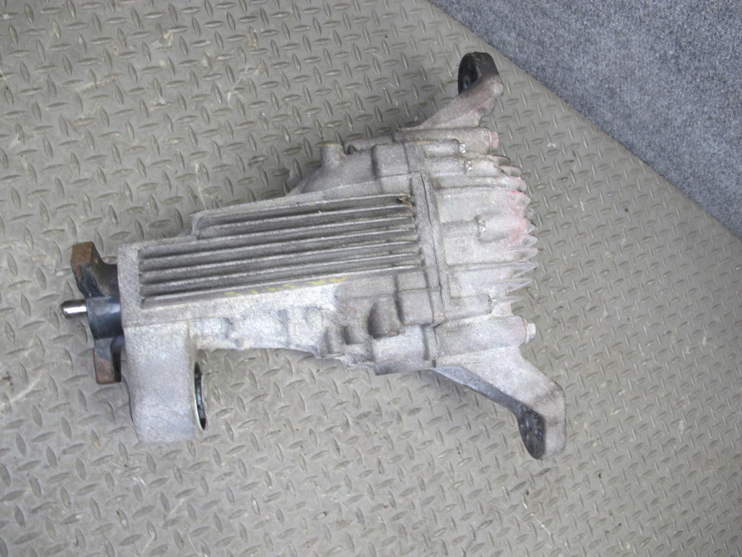 07-11 Mercedes W164 ML63 AMG Rear Differential Carrier 3.45 Ratio 1643501414 OEM