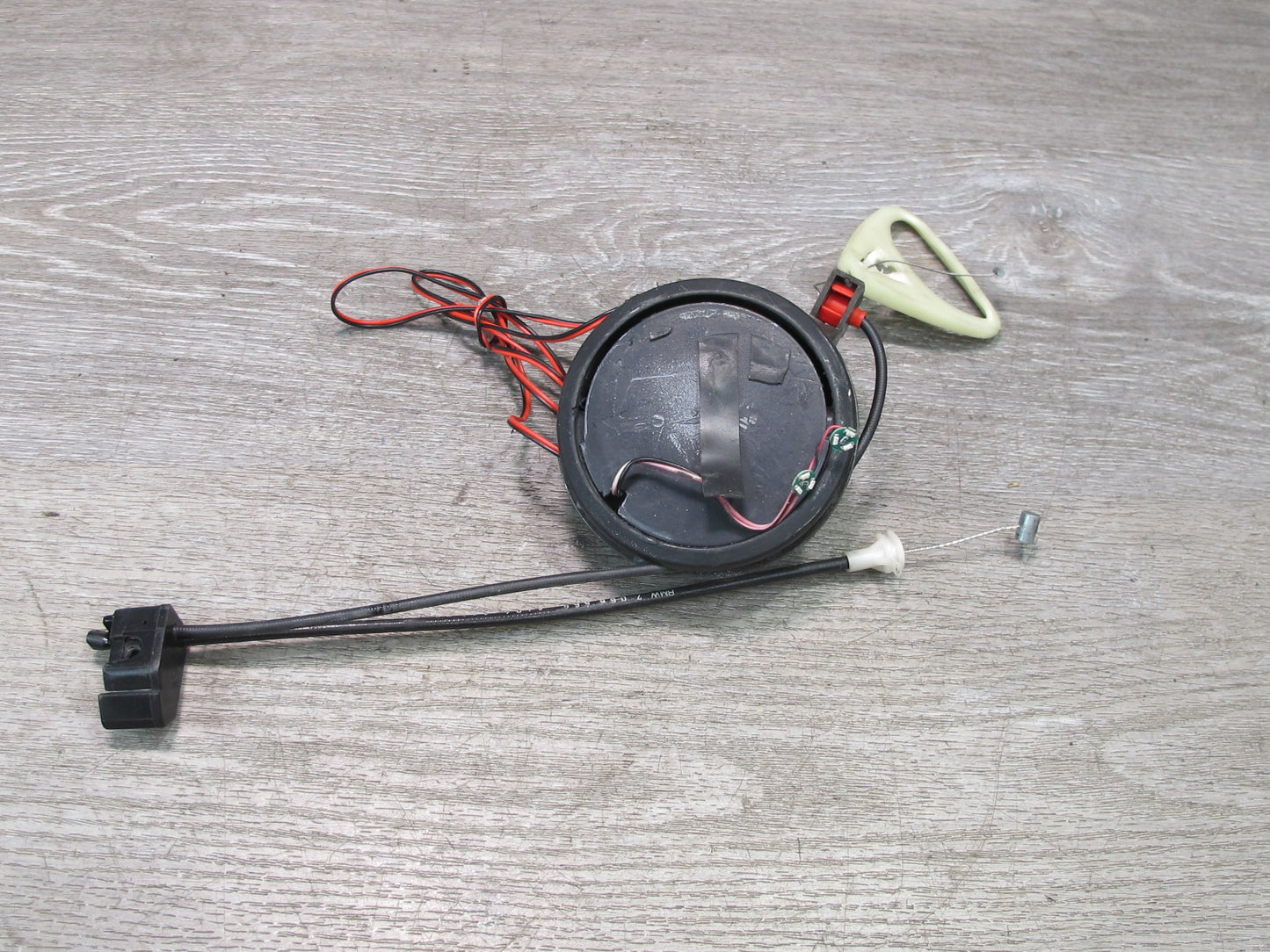 2006-2010 BMW E63 Rear Trunk Lid Handle Lock Latch Carrier