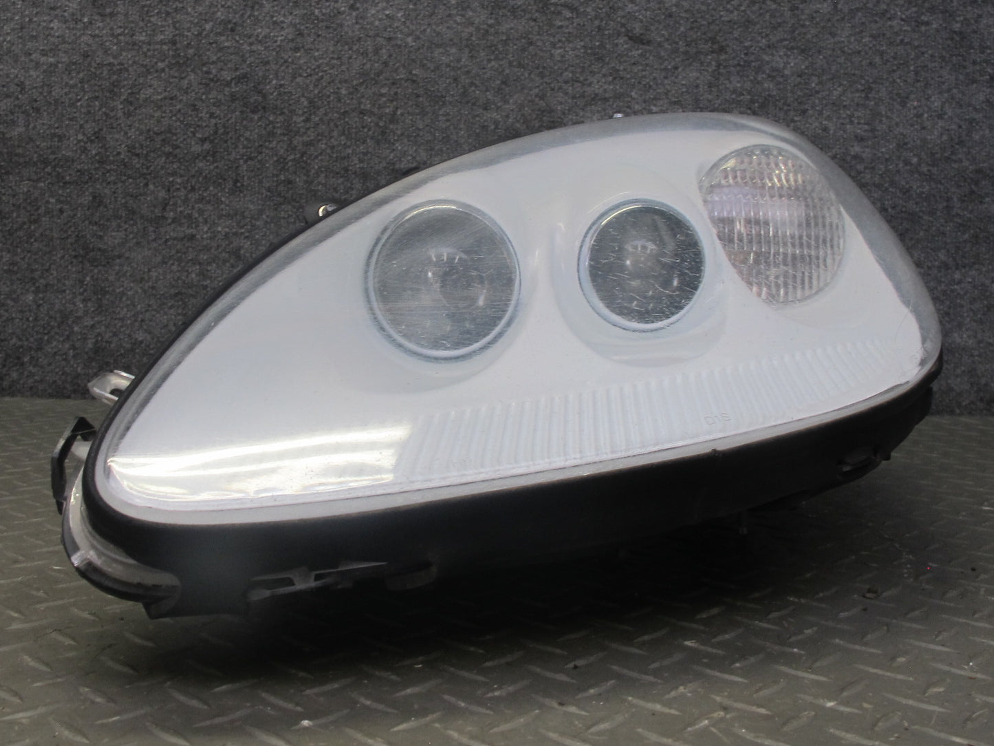 05-13 Chevrolet Corvette C6 Front Left Xenon HID Headlight Lamp w Ballast OEM
