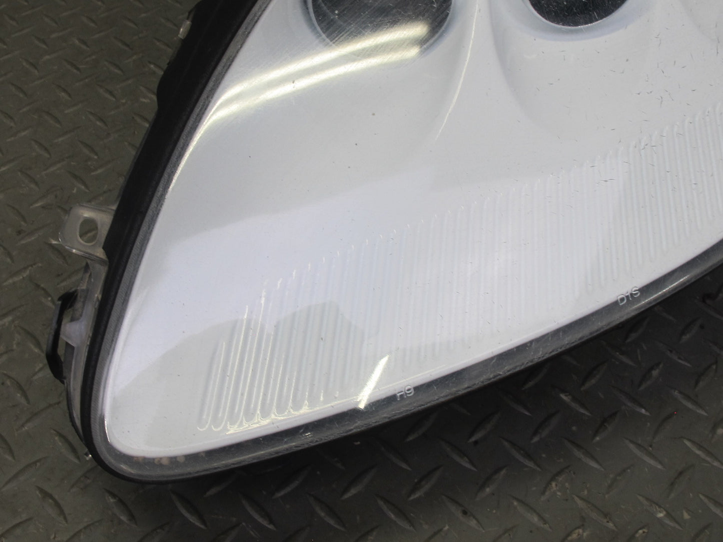 05-13 Chevrolet Corvette C6 Front Left Xenon HID Headlight Lamp w Ballast OEM