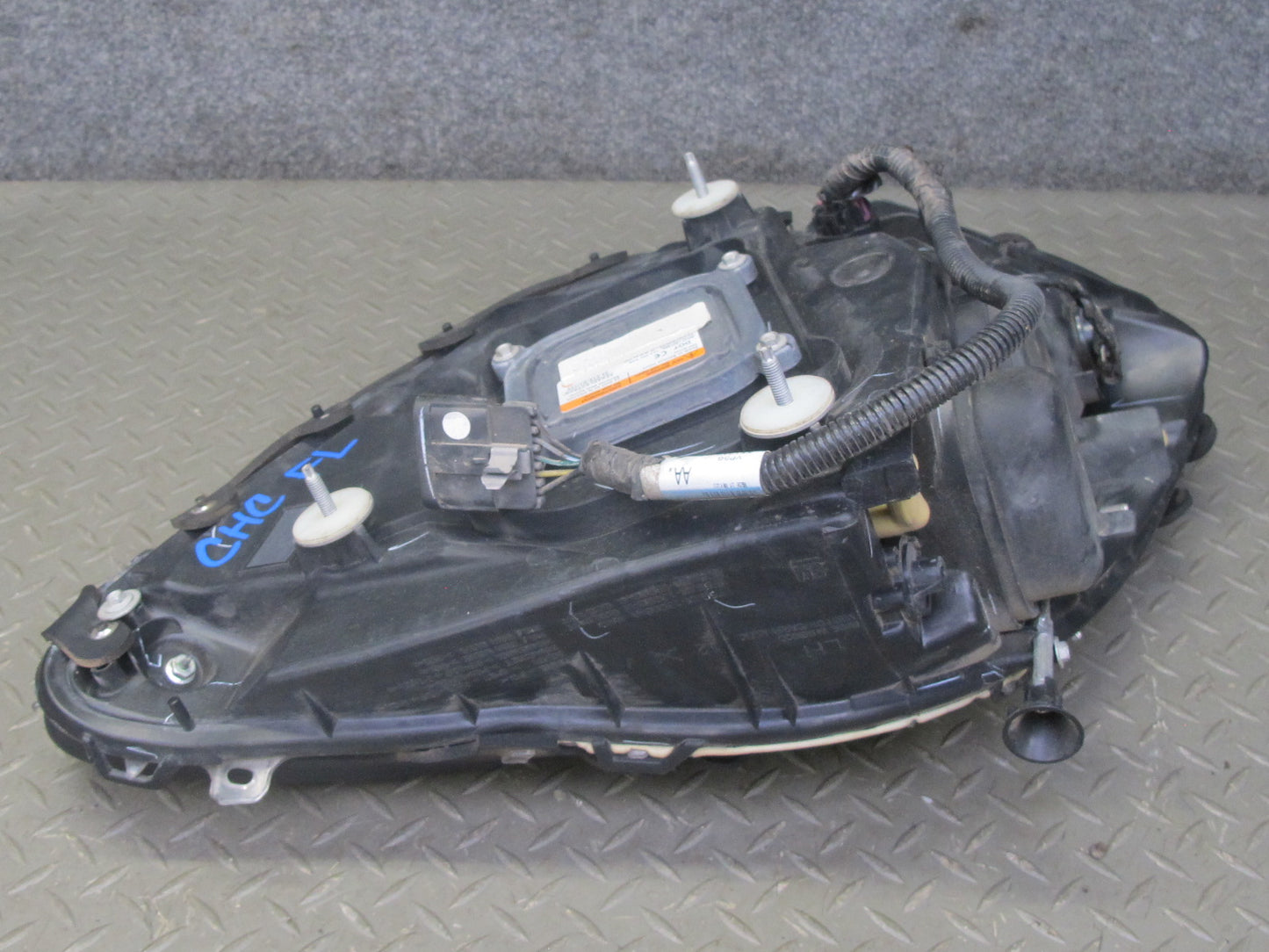 05-13 Chevrolet Corvette C6 Front Left Xenon HID Headlight Lamp w Ballast OEM