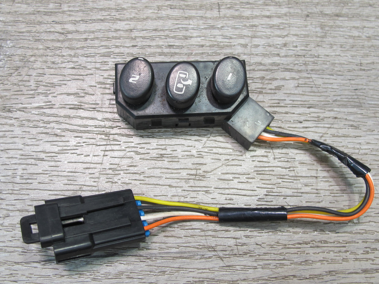2004-2009 Cadillac XLR Front Left Side Door Adjust Seat Memory Lumbar Switch