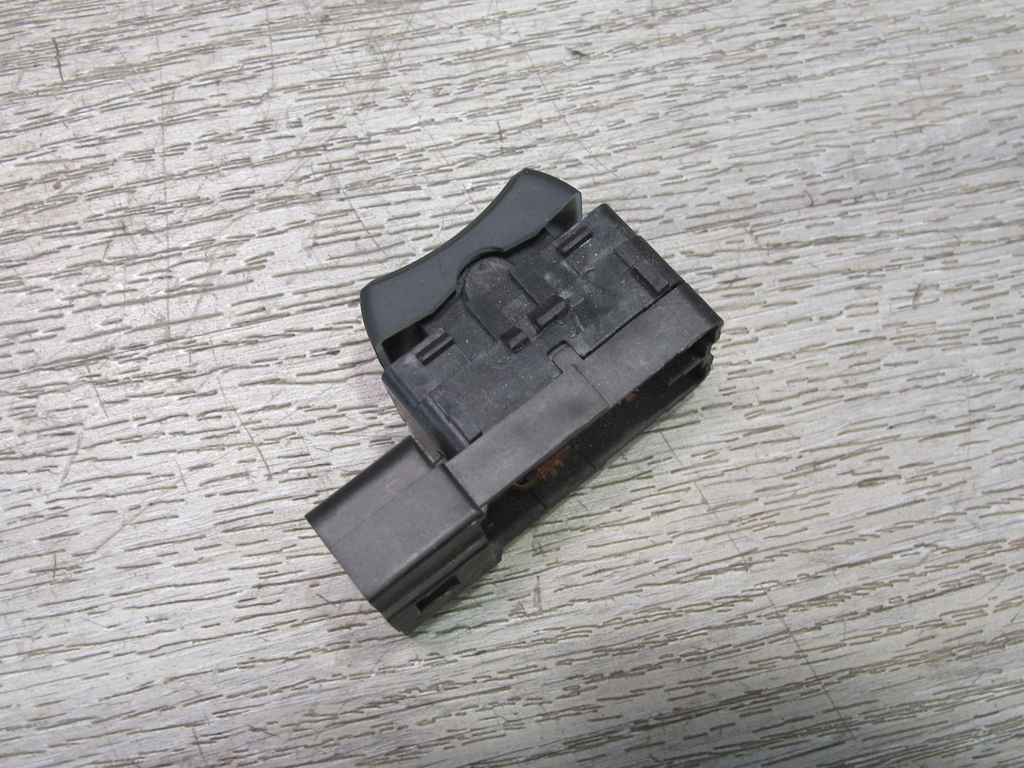 2004-2009 Cadillac XLR Front Left Side Door Adjust Seat Memory Lumbar Switch