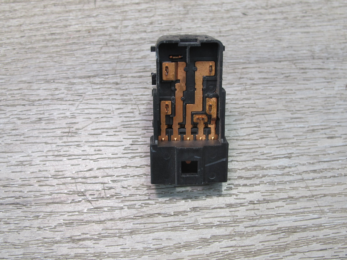 2004-2009 Cadillac XLR Front Left Side Door Adjust Seat Memory Lumbar Switch