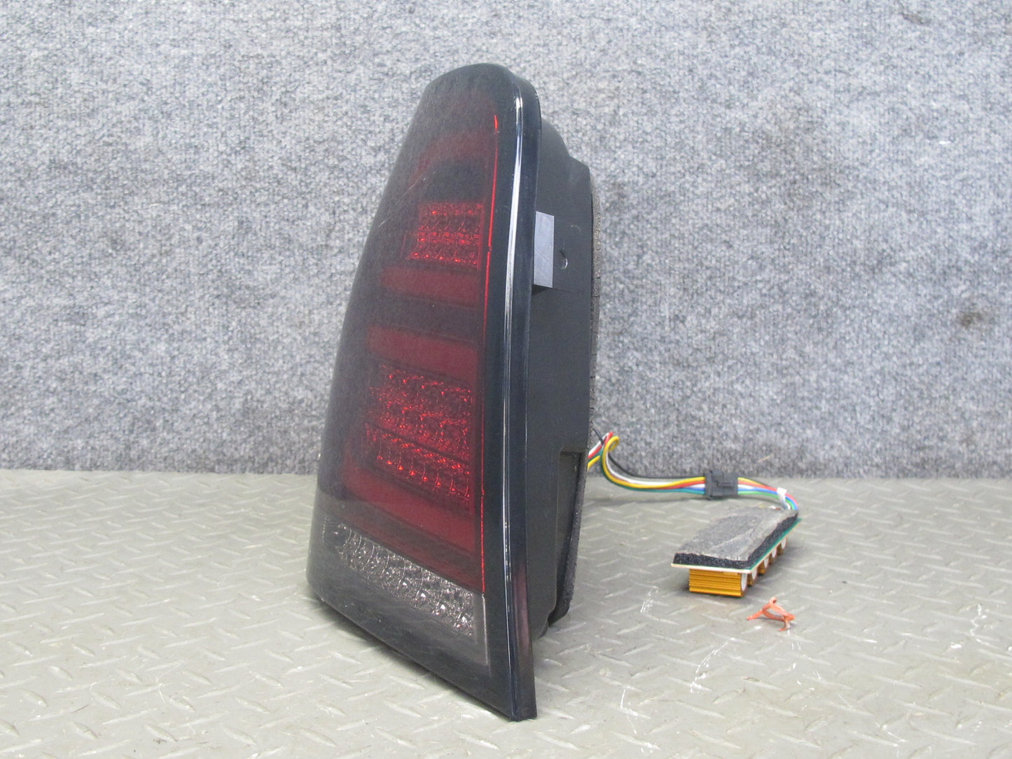06-11 Mercedes W164 Ml-class Rear Left LED Tail Light Lamp Aftermarket