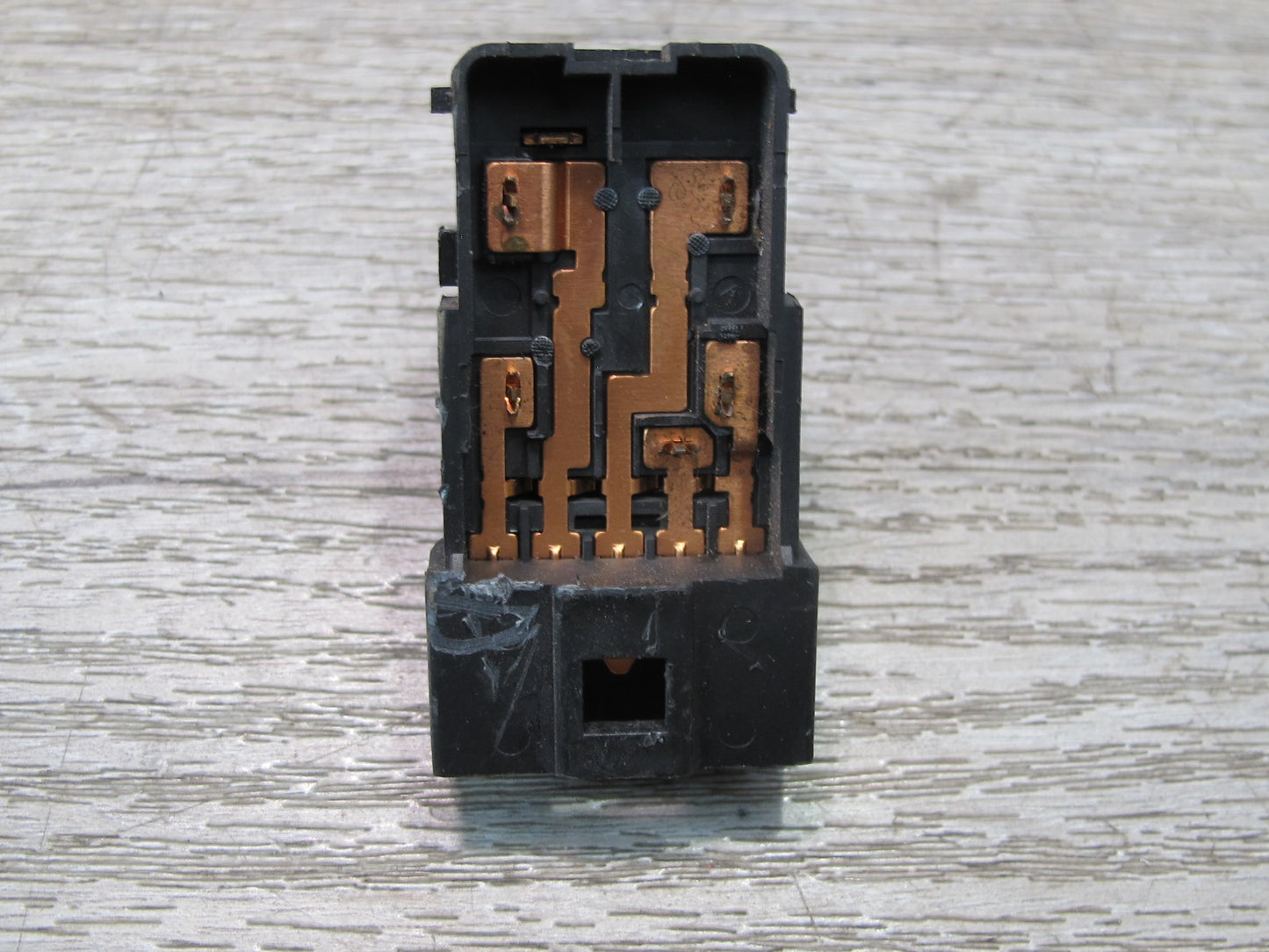 2004-2009 Cadillac XLR Front Left Side Door Adjust Seat Memory Lumbar Switch