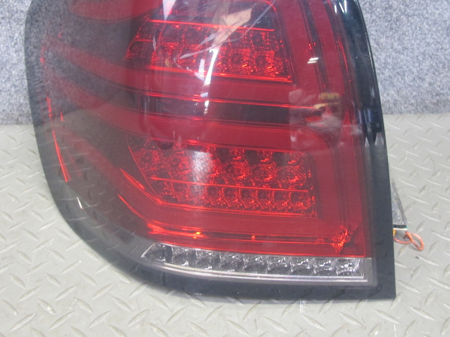 06-11 Mercedes W164 Ml-class Rear Left LED Tail Light Lamp Aftermarket
