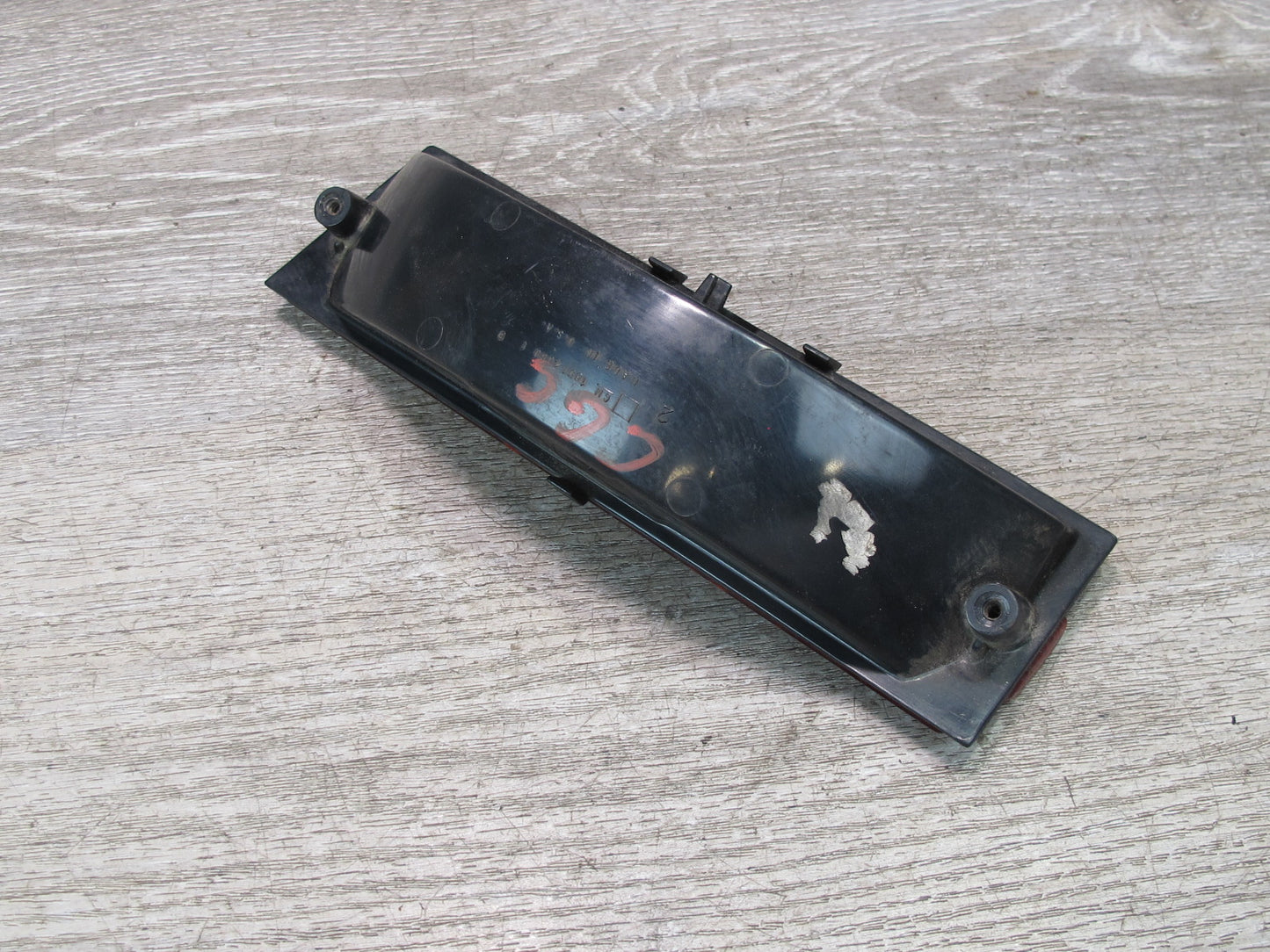 91-96 Chevrolet Corvette C4 Rear Center 3RD Third Brake Light 16514080 OEM