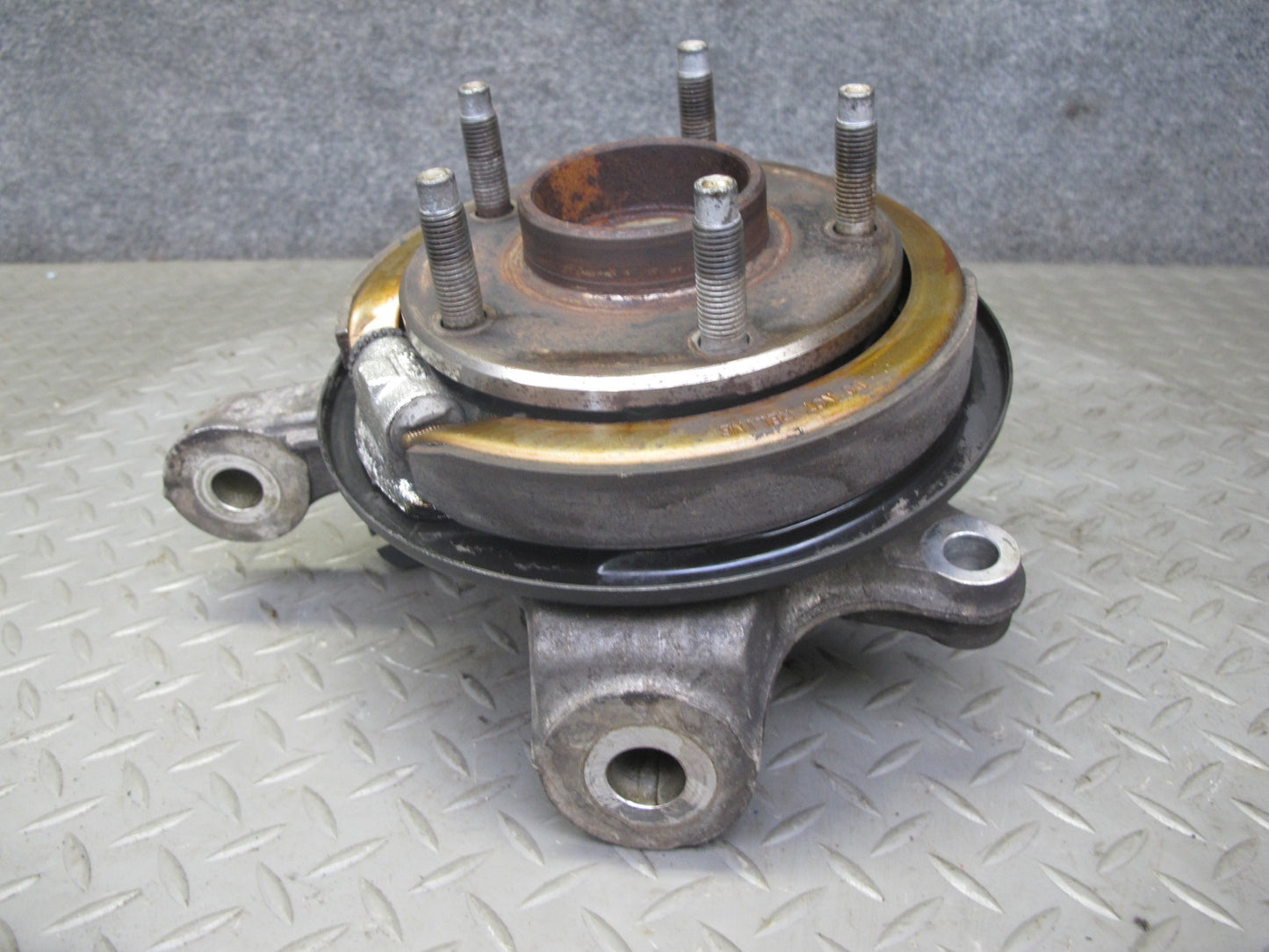 05-08 Chevrolet Corvette C6 Rear Right Spindle Knuckle Wheel Hub Bearing OEM