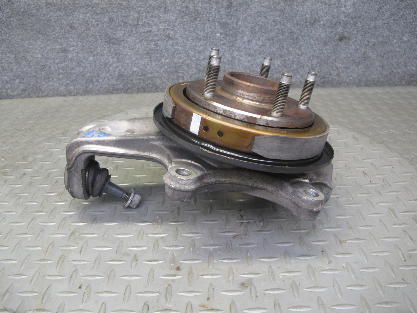 05-08 Chevrolet Corvette C6 Rear Left Spindle Knuckle Wheel Hub Bearing OEM
