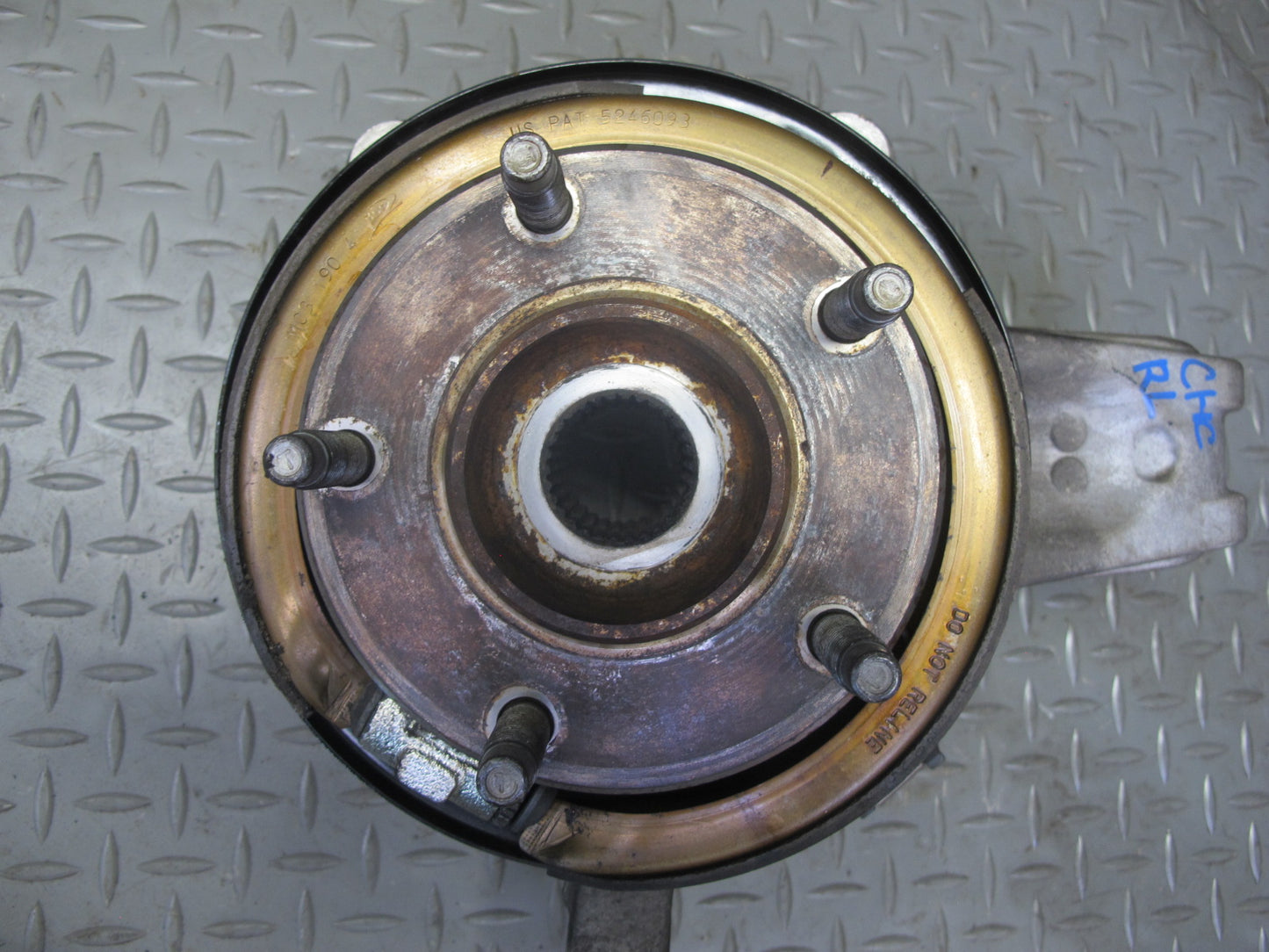 05-08 Chevrolet Corvette C6 Rear Left Spindle Knuckle Wheel Hub Bearing OEM