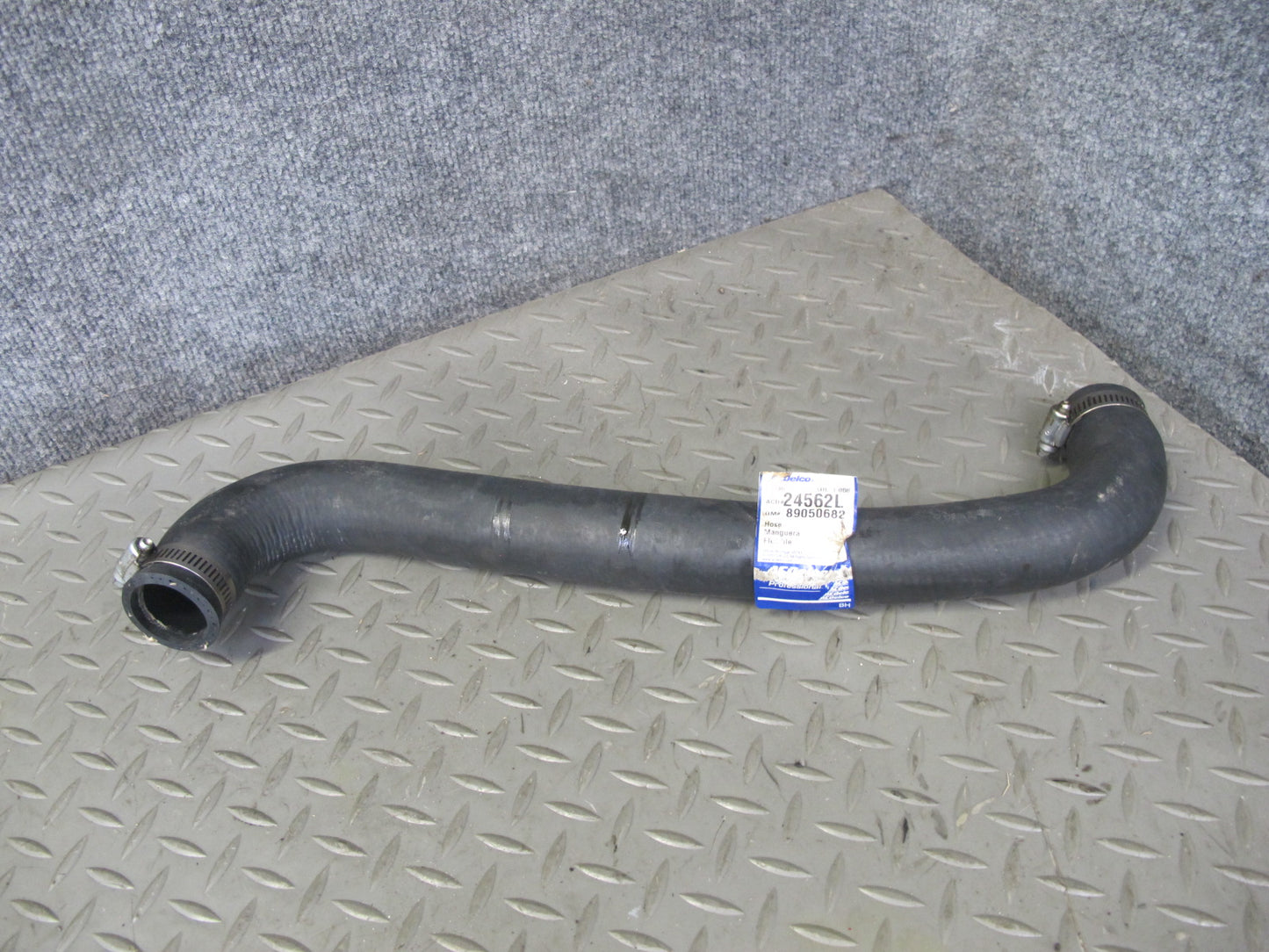 2006 Chevrolet Corvette C6 6.0L LS2 Engine Cooling Hose Pipe Line Set OEM
