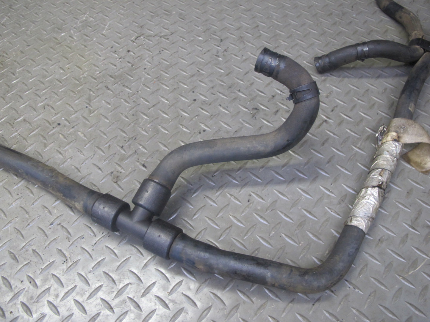 2006 Chevrolet Corvette C6 6.0L LS2 Engine Cooling Hose Pipe Line Set OEM