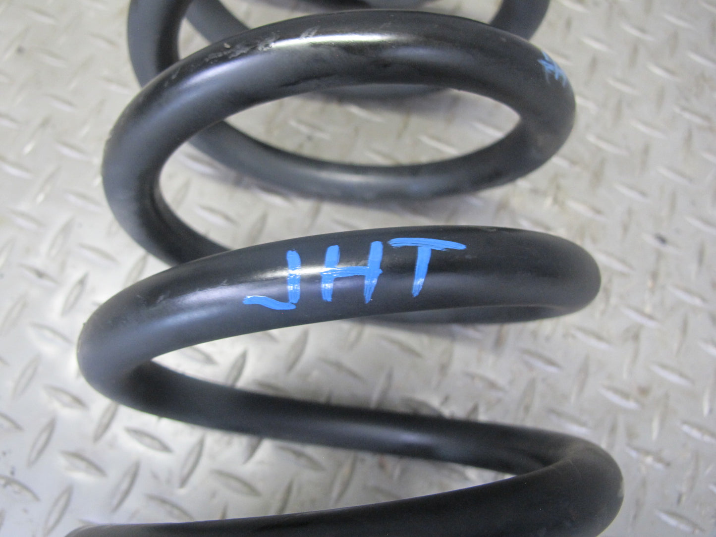 2003-2009 Hummer H2 AWD Rear Suspension Left & Right Coil Spring Set of 2