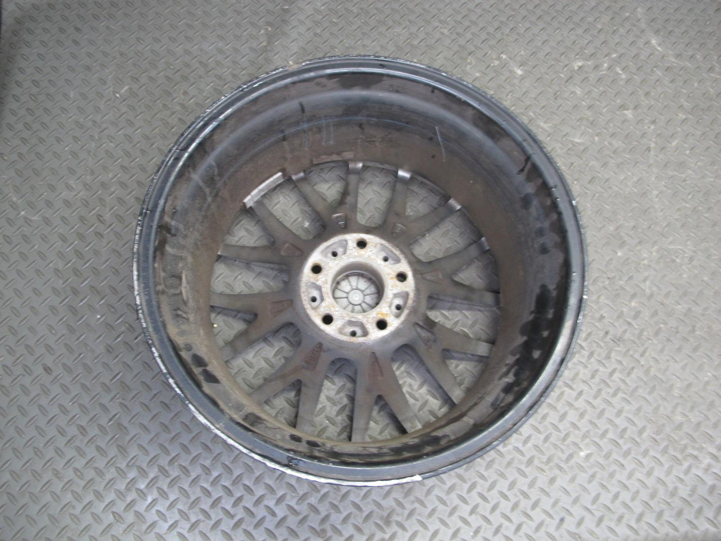 01-06 BMW E46 M3 Style Rear 18" R18 Wheel Rim 18x9J ET35 Aftermarket