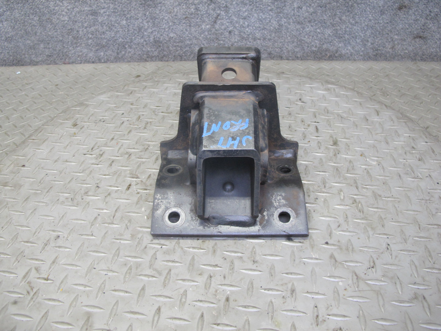 2003-2007 Hummer H2 Front TOW Towing Hook Hitch