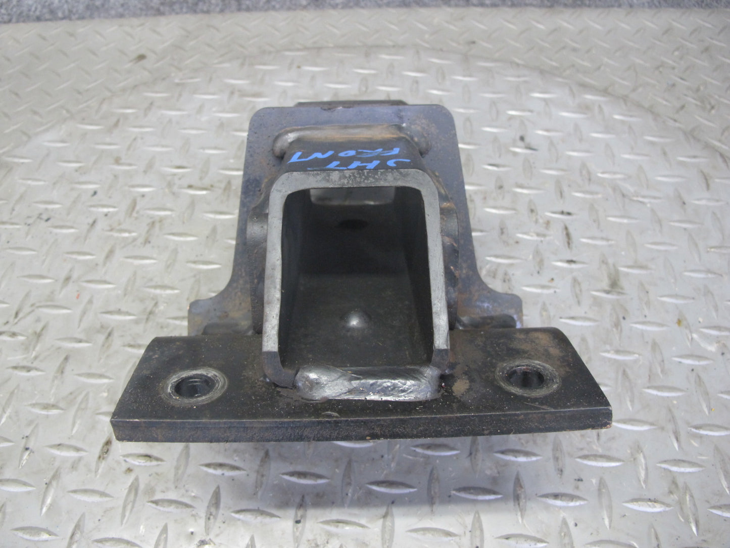 2003-2007 Hummer H2 Front TOW Towing Hook Hitch