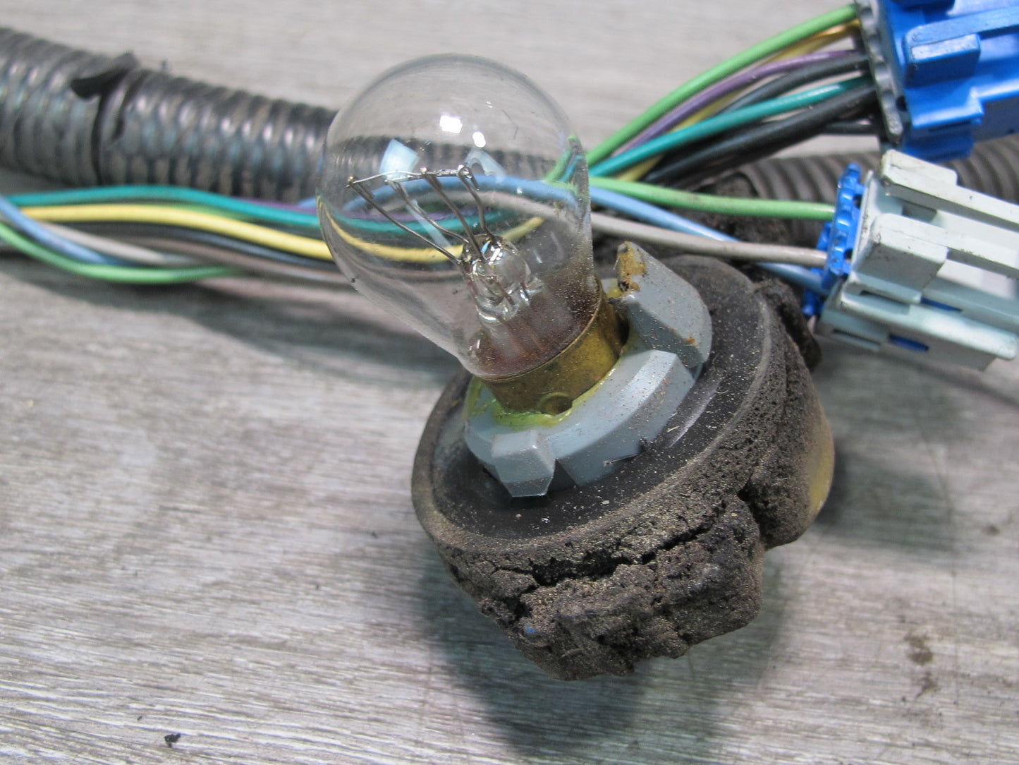 1993 Chevrolet Corvette C4 Rear Bumper Tail Light Wire Wiring Harness OEM
